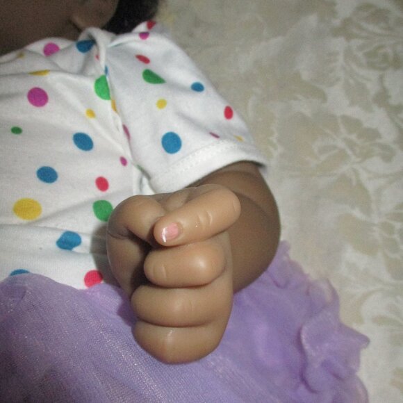 HOOMAI Lifelike Reborn Baby Dolls with Soft Body African American Realistic Girl - Picture 4 of 9
